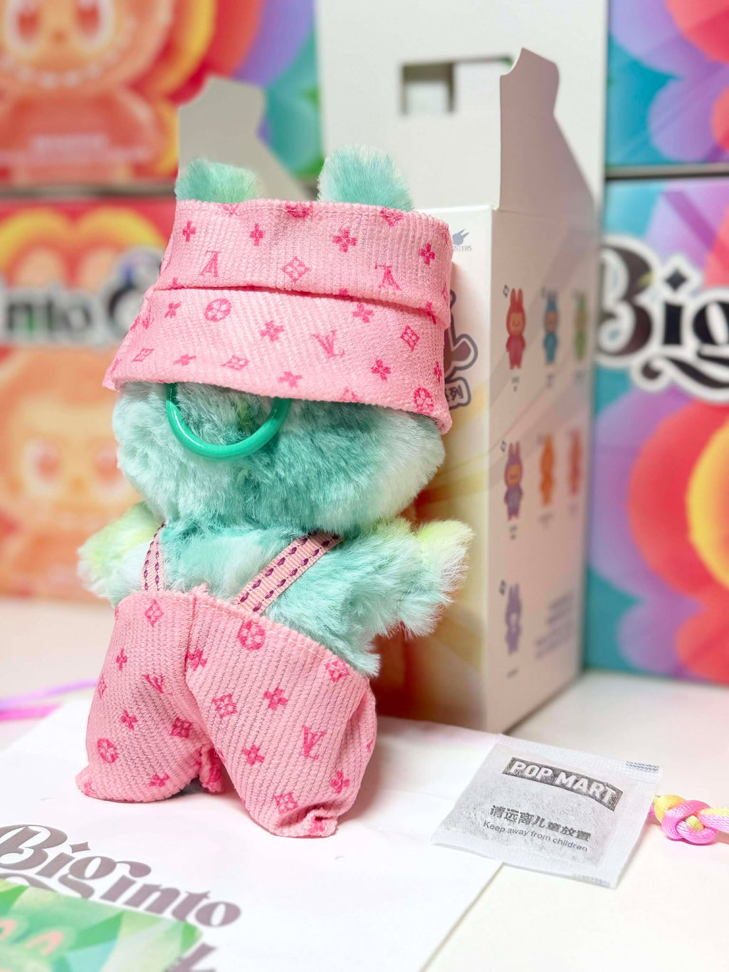 SERENITY - Labubu Big Into Energy Plush – Pink Outfit | POP MART Authentic