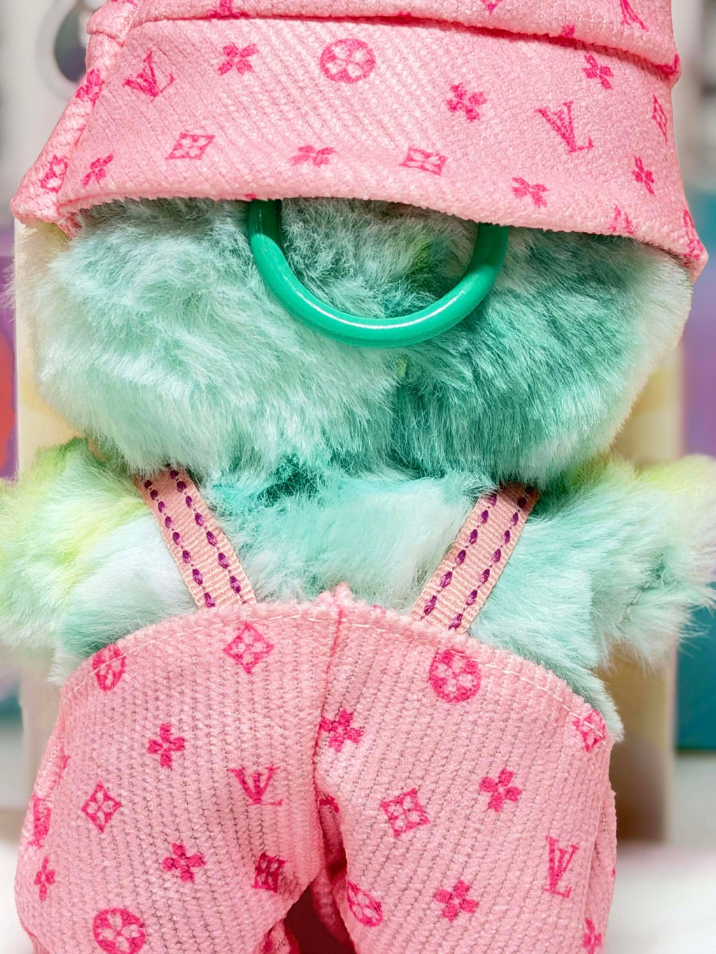 SERENITY - Labubu Big Into Energy Plush – Pink Outfit | POP MART Authentic