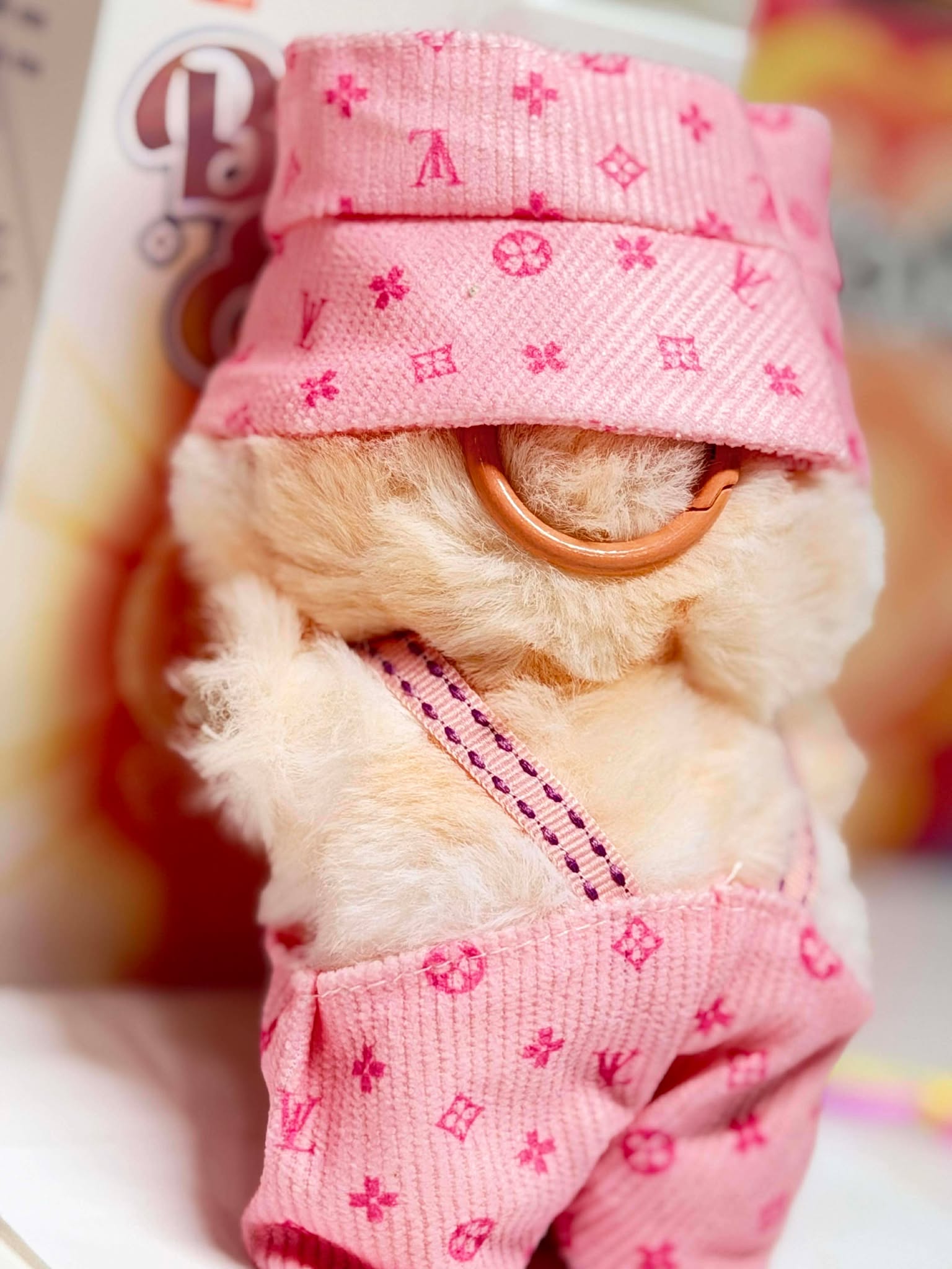 HAPPINESS - Labubu Big Into Energy Plush – Pink Outfit | POP MART Authentic
